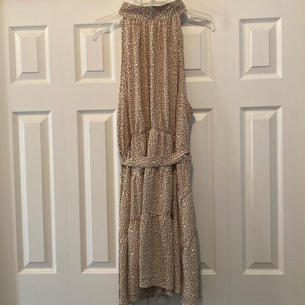 Leaf Pattern Ruffled Halter Dress w/Tie